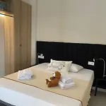 Osito Hub - Campoamor * Валенсия